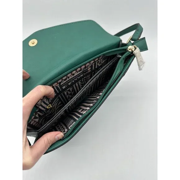 Bumble Bee Purse Shoulder Bag Green Queen Embellished Faux Pearl Rhinestone - Picture 6 of 12